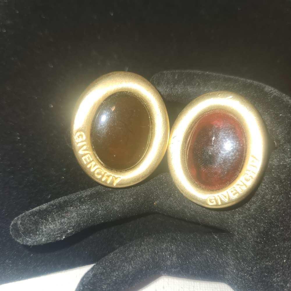 Givenchy Vintage Gold Tone Oval Amber Resin Cabochon Clip‎ On Earrings Logo 4G